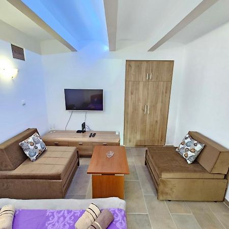Booking Apartments Alone 1 Belgrád Kültér fotó
