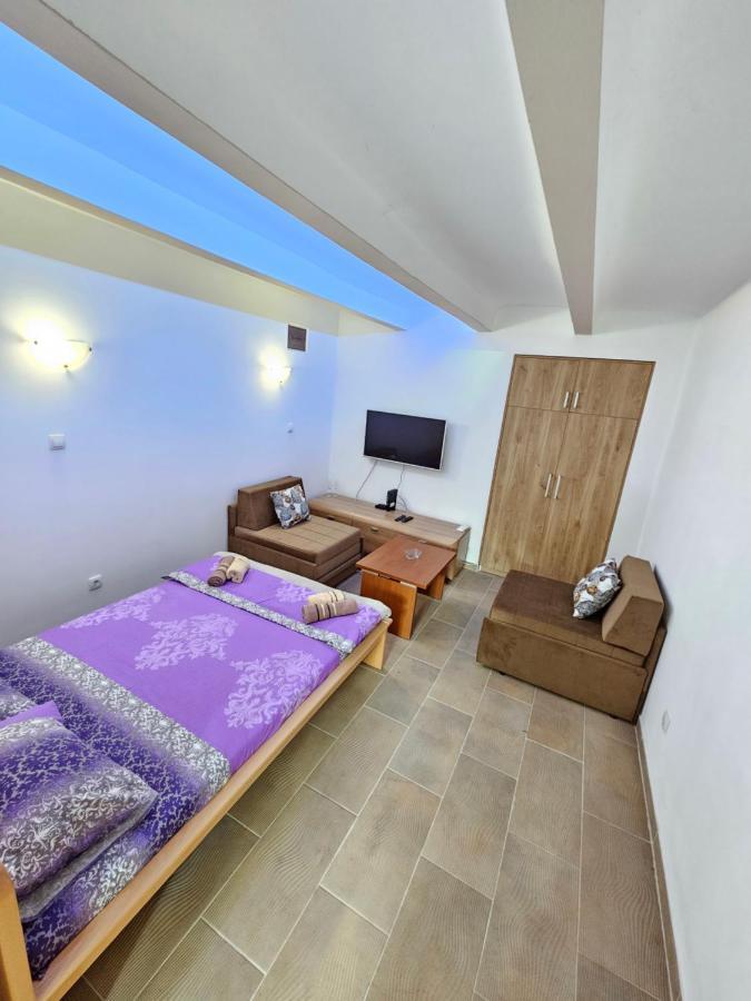 Booking Apartments Alone 1 Belgrád Kültér fotó